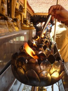 oil offering-doi sutep